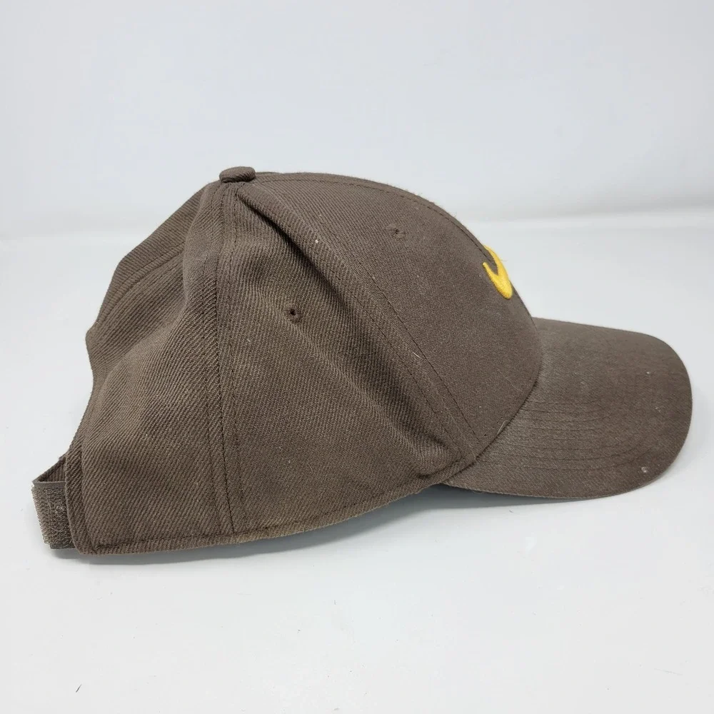Nike Legacy91 Baseball Cap Brown Yellow Embroidered Swoosh Hook Loop Hat‎ OSFM